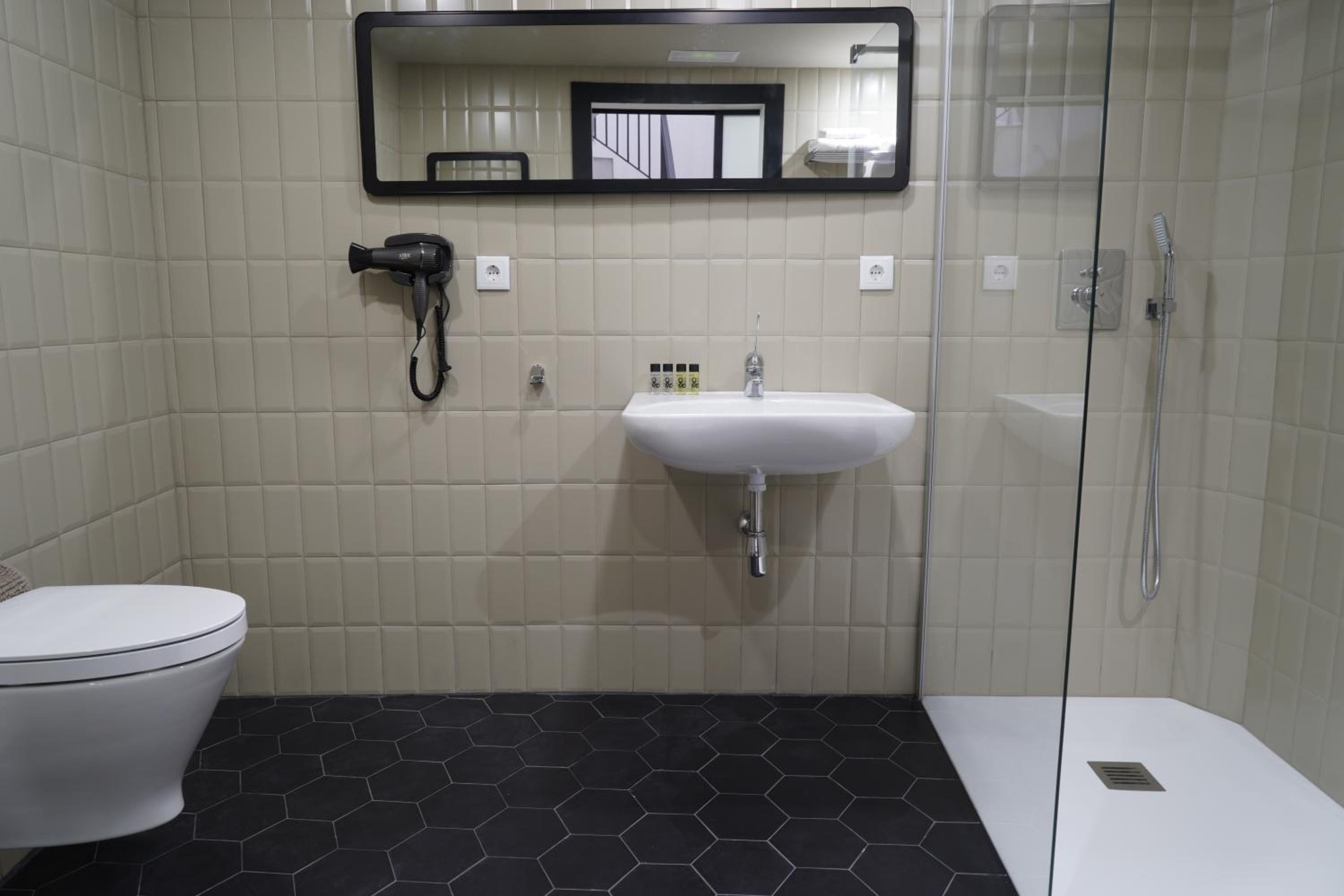 MD Design Hotel - Portal del Real