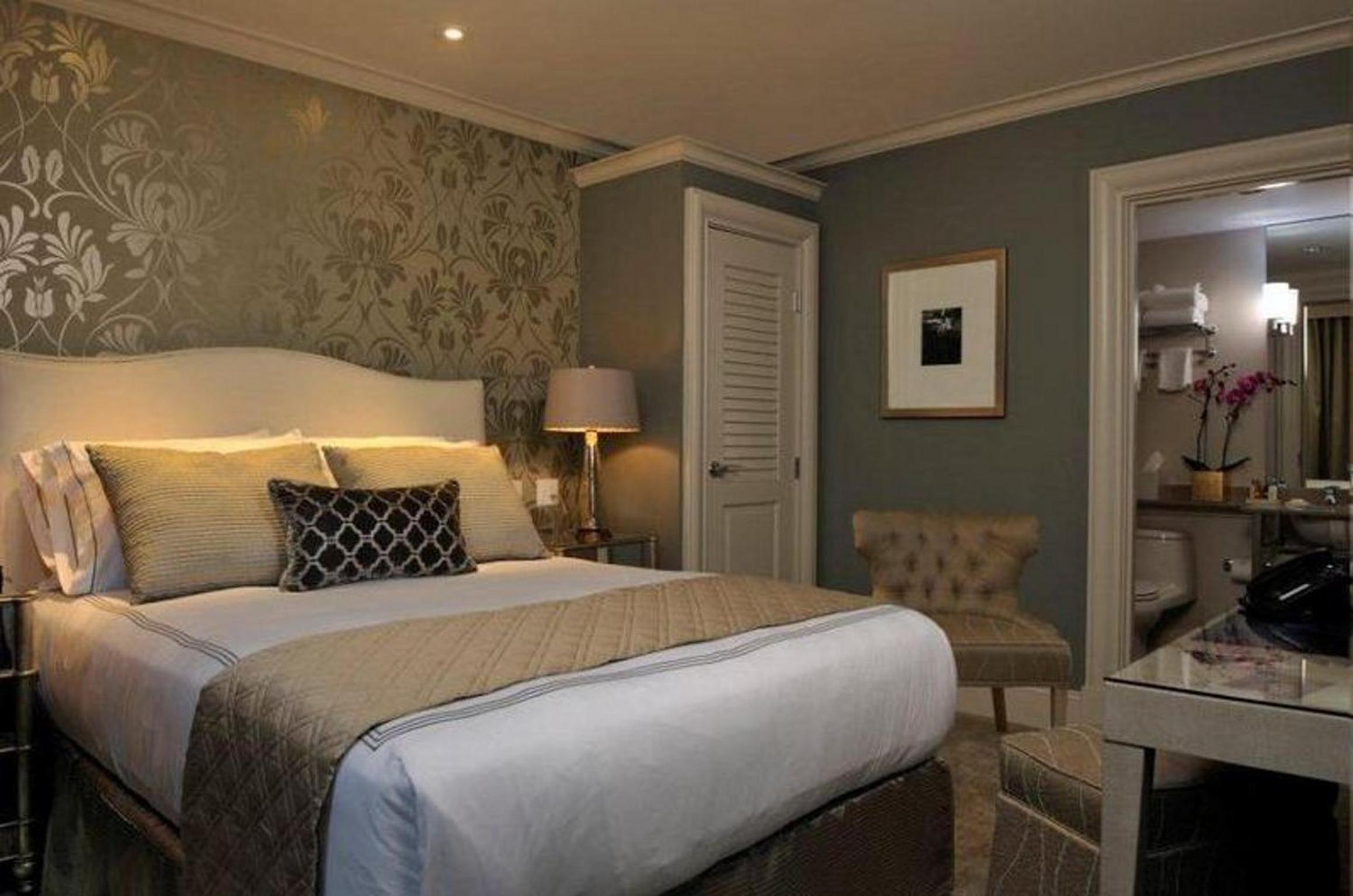 Hotel Veritas