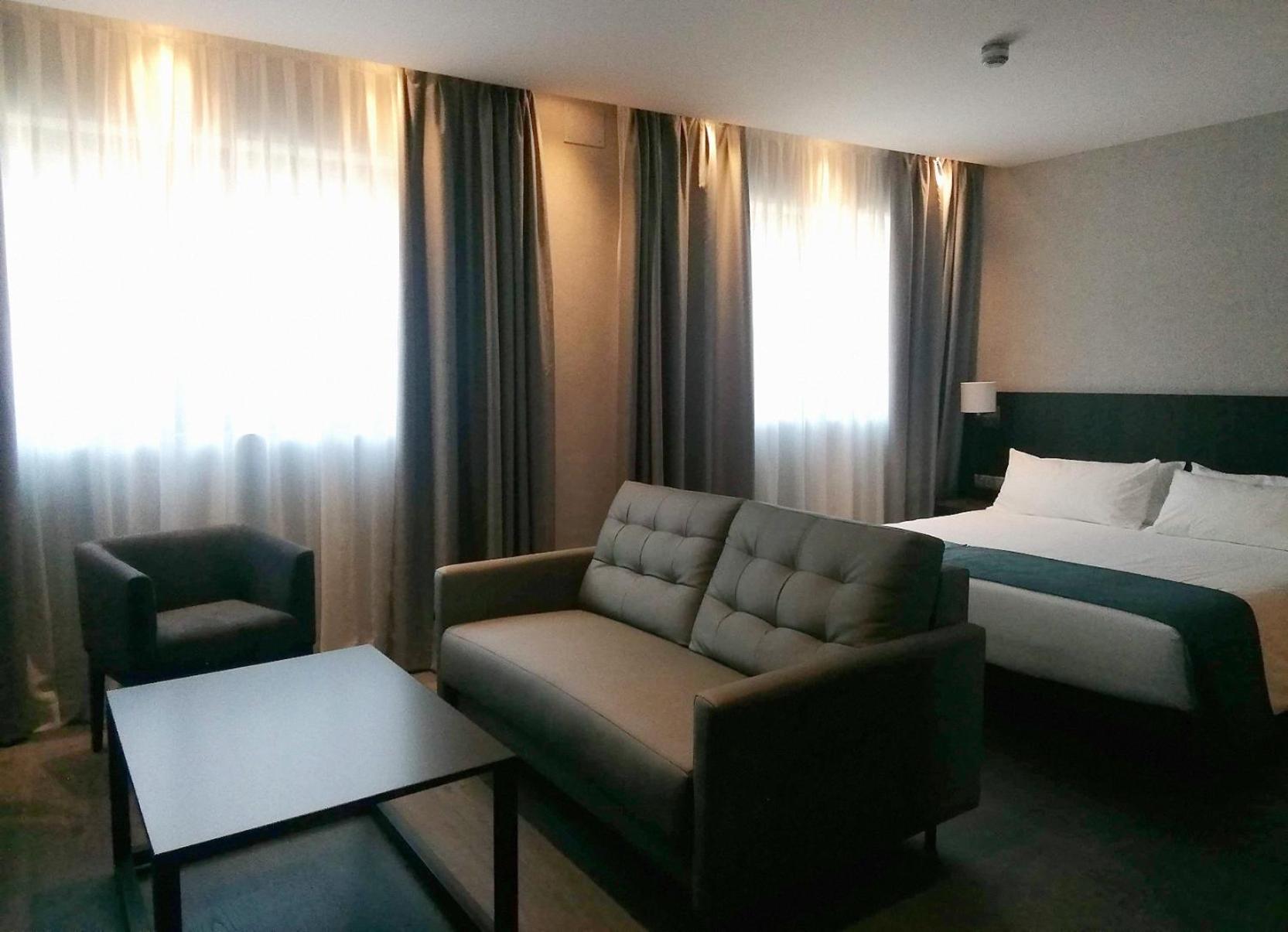 HG City Suites Barcelona