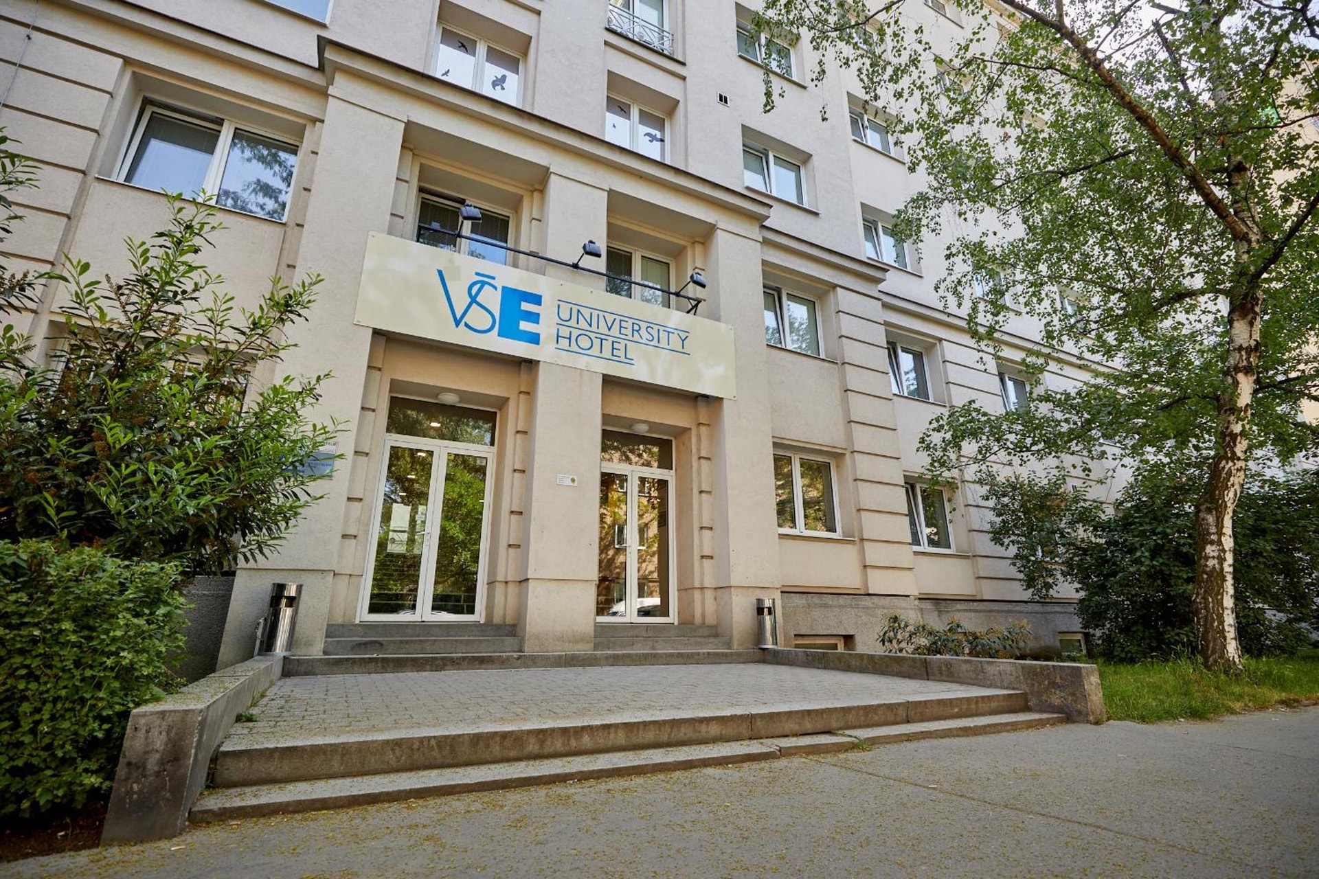 University Hotel