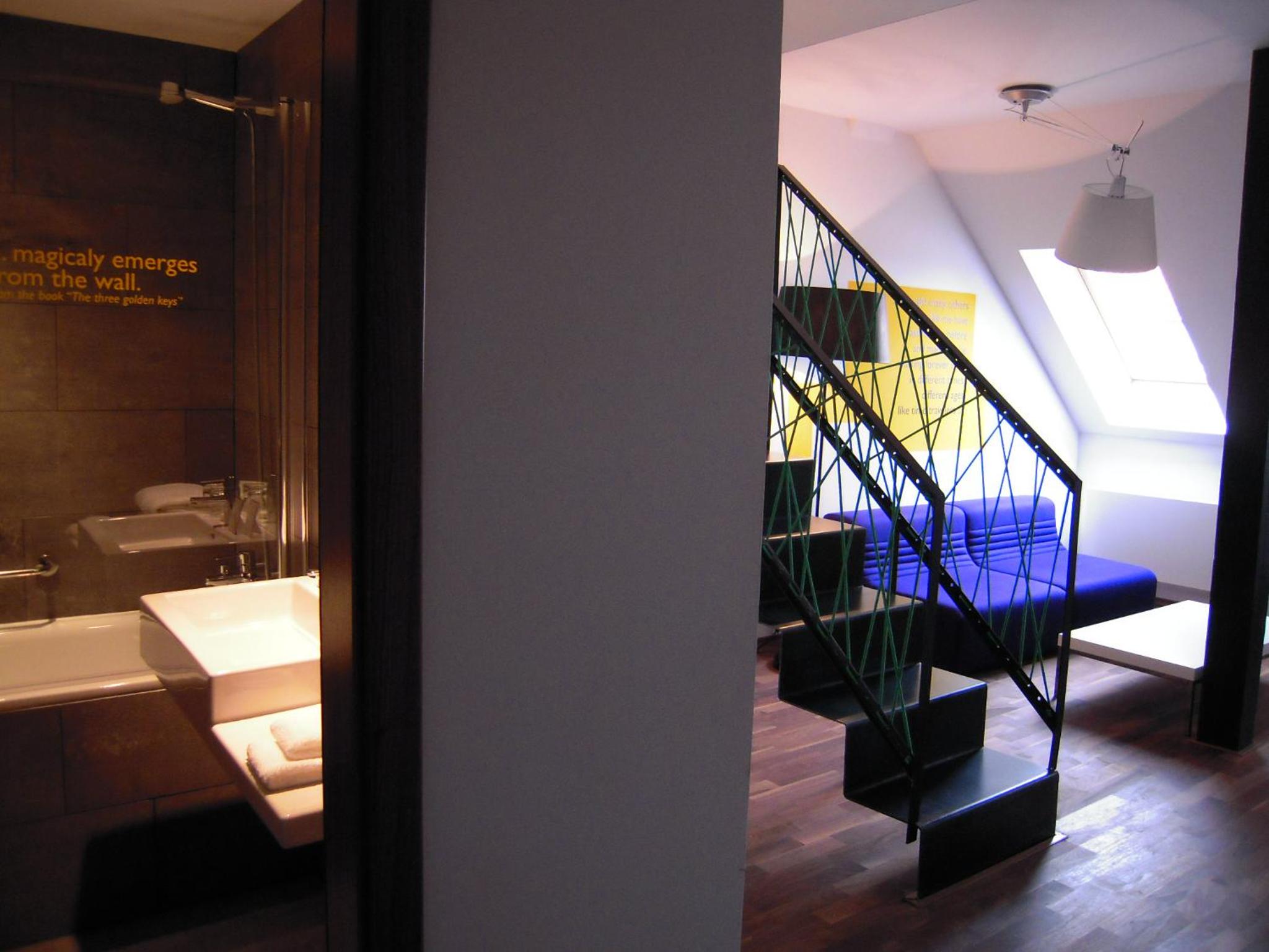 MOODs boutique hotel