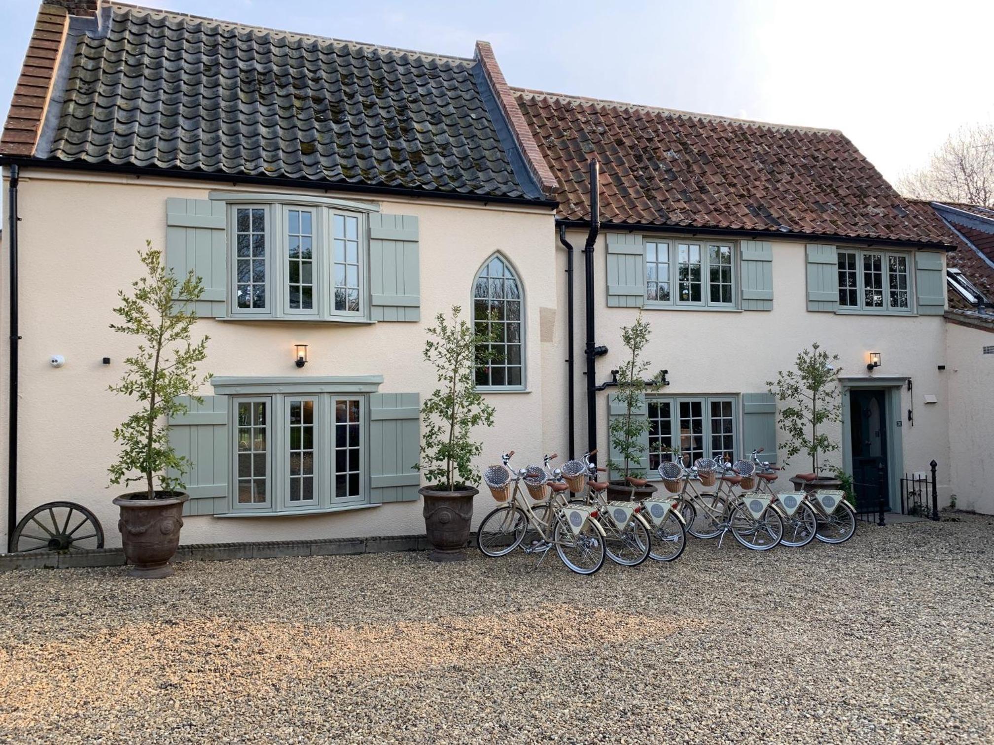 Holly Lodge Boutique B&B