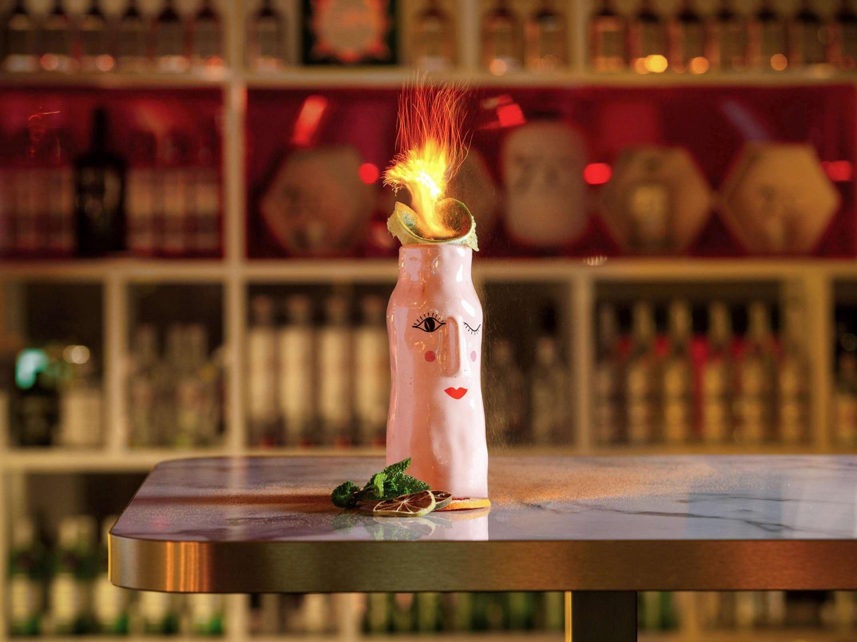bar