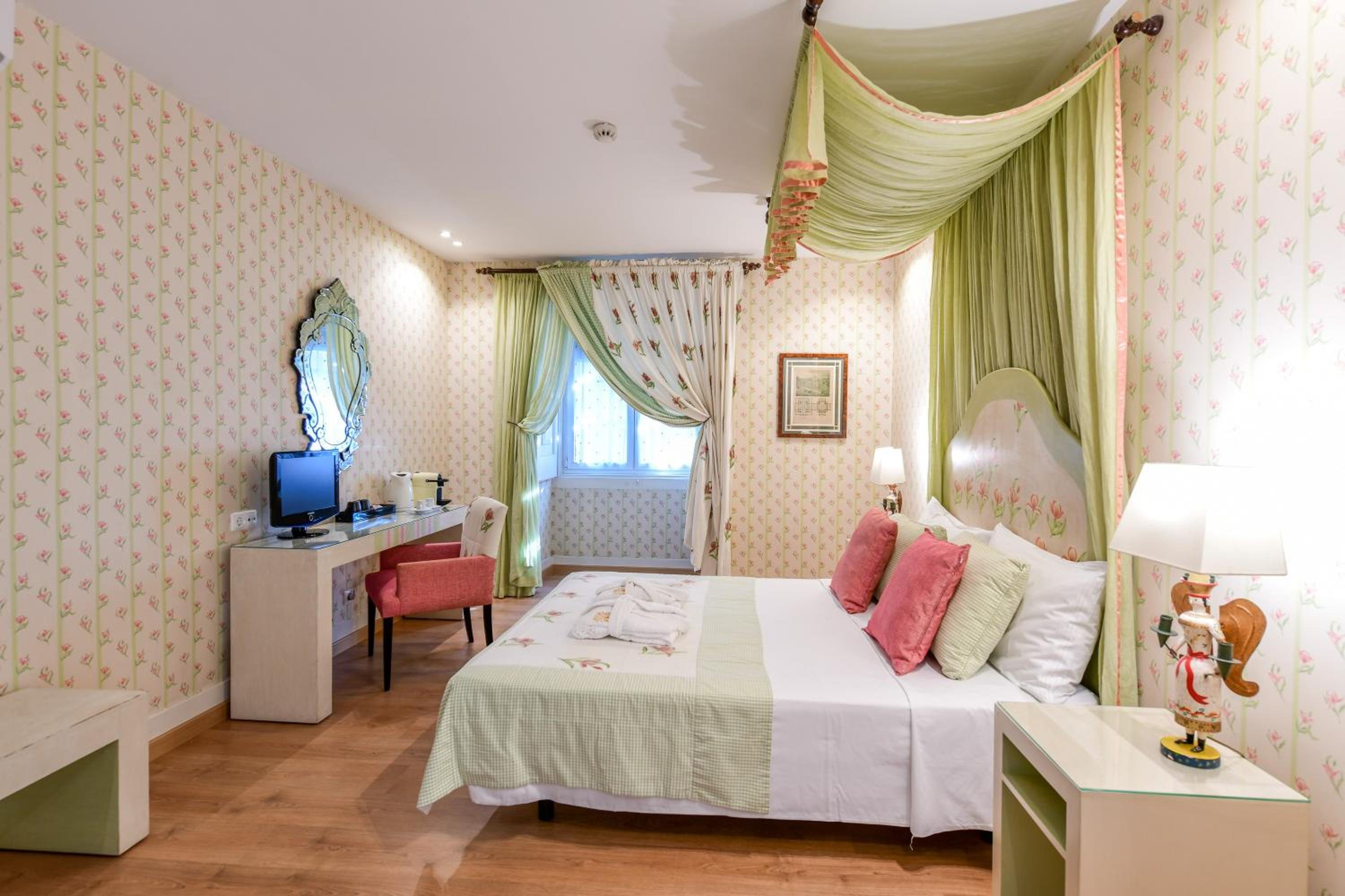 Casa de Sao Mamede Hotel