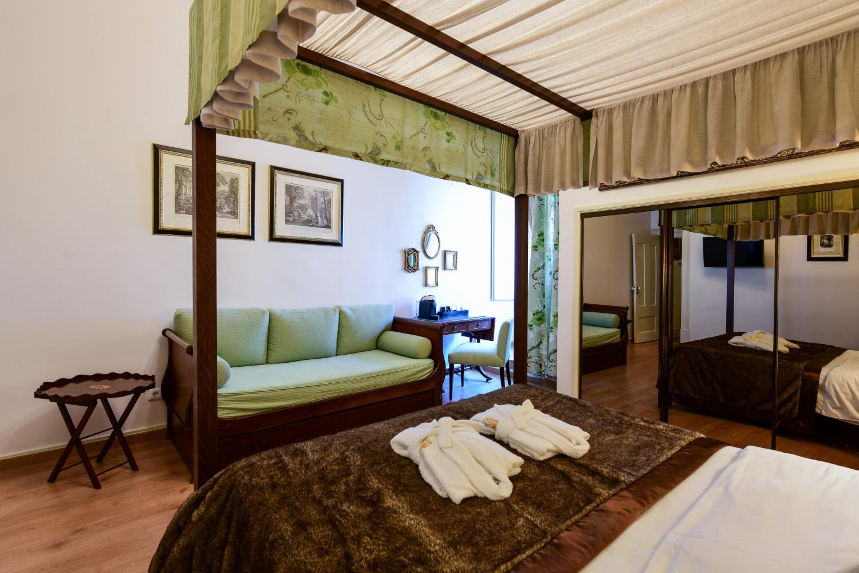 Casa de Sao Mamede Hotel