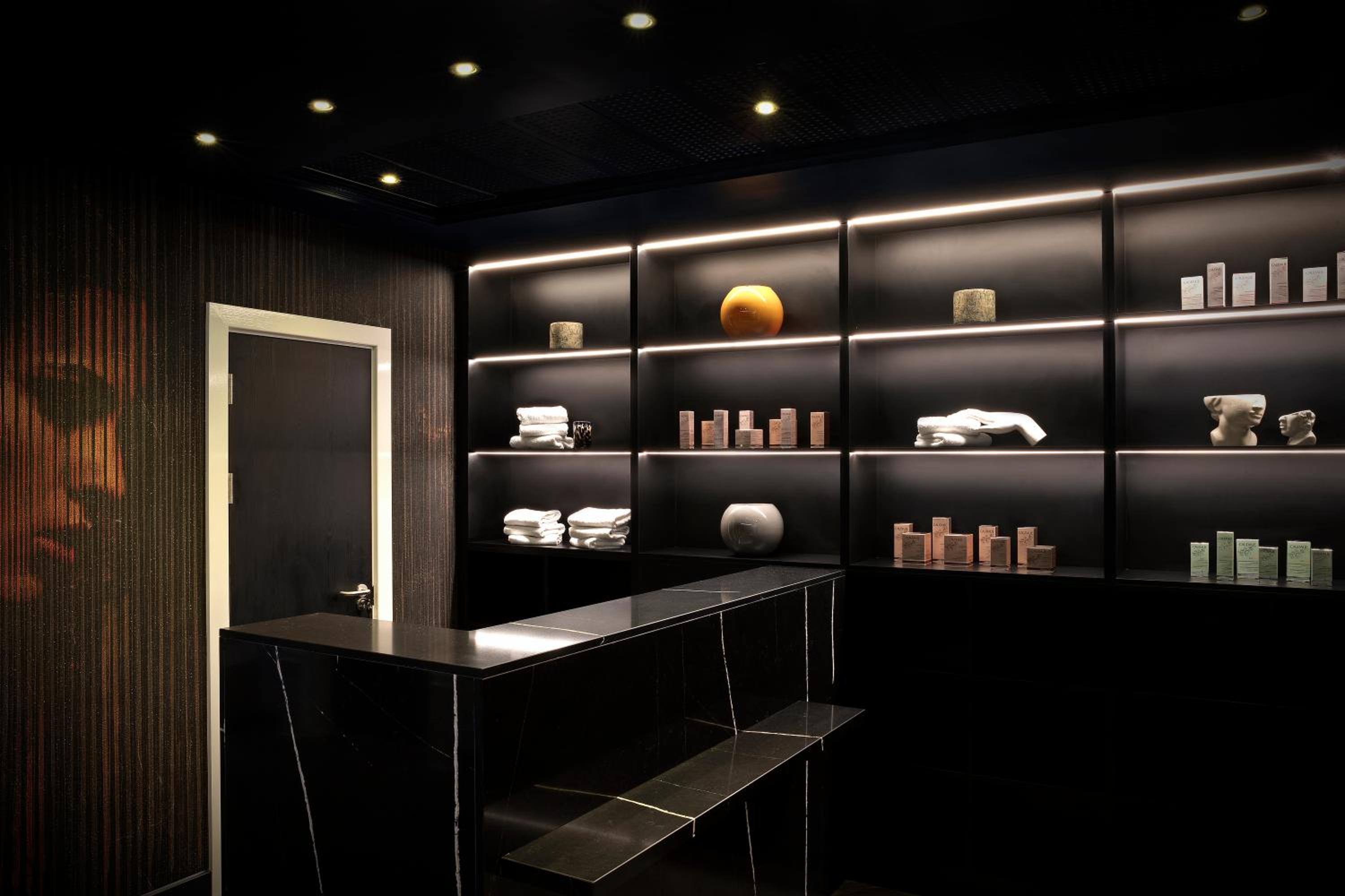 hotel reception