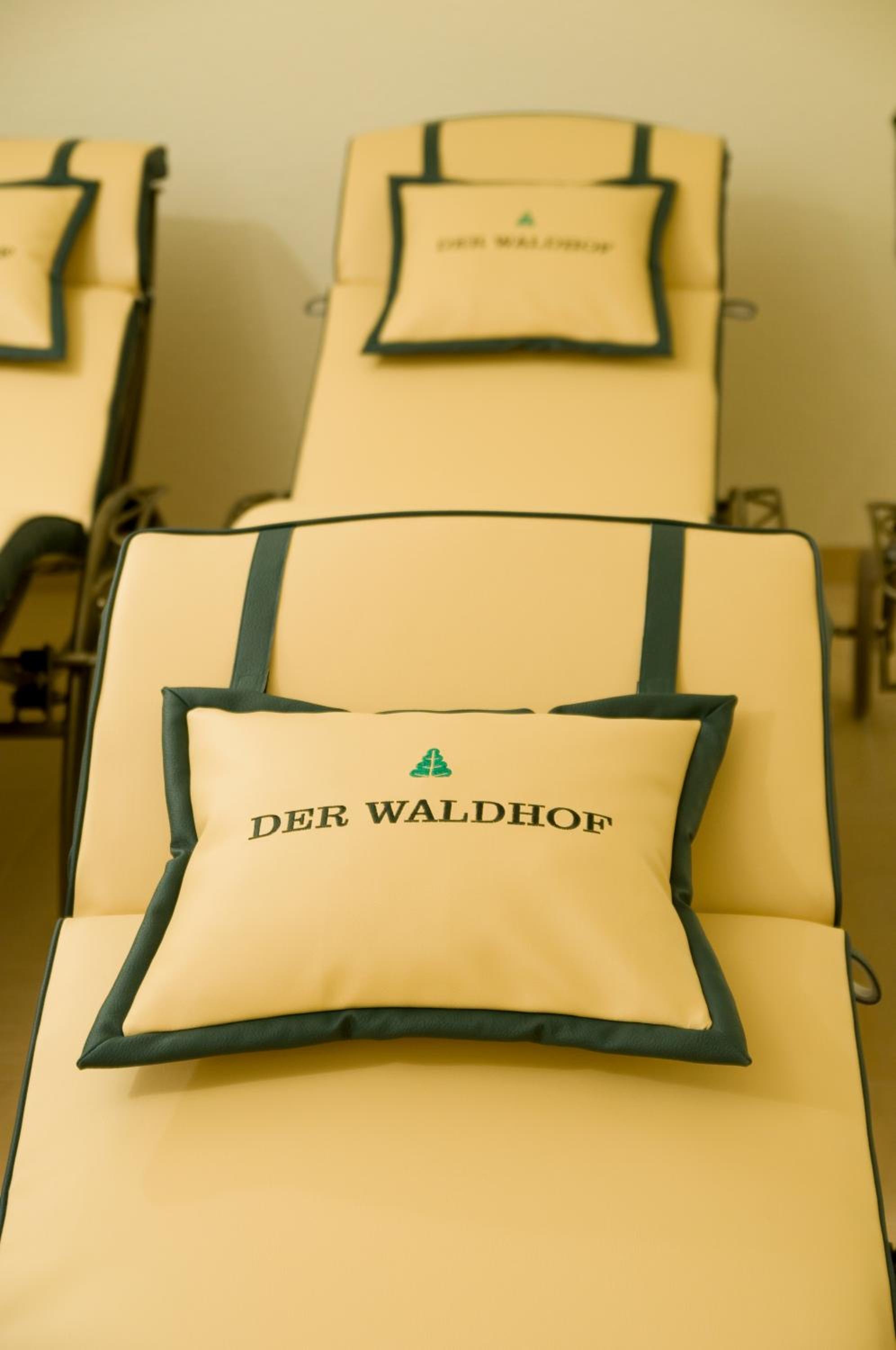 HOTEL Der Waldhof - Unique - A hidden gem - nature - organic - Eco