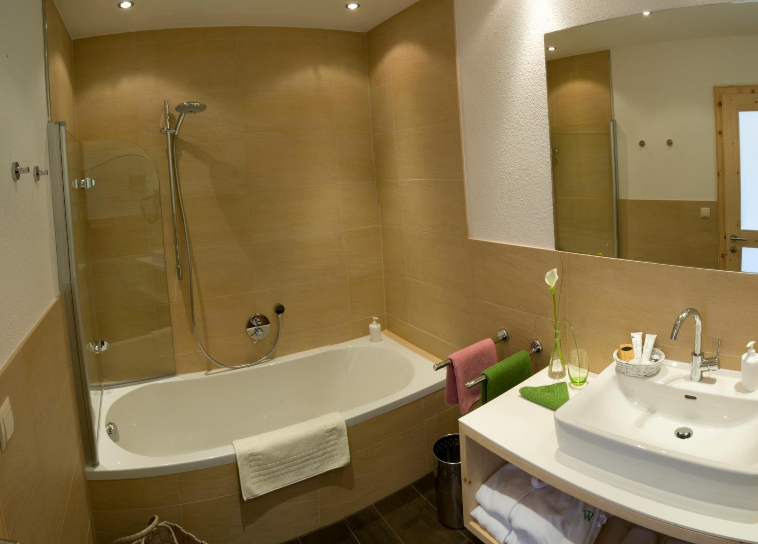 HOTEL Der Waldhof - Unique - A hidden gem - nature - organic - Eco