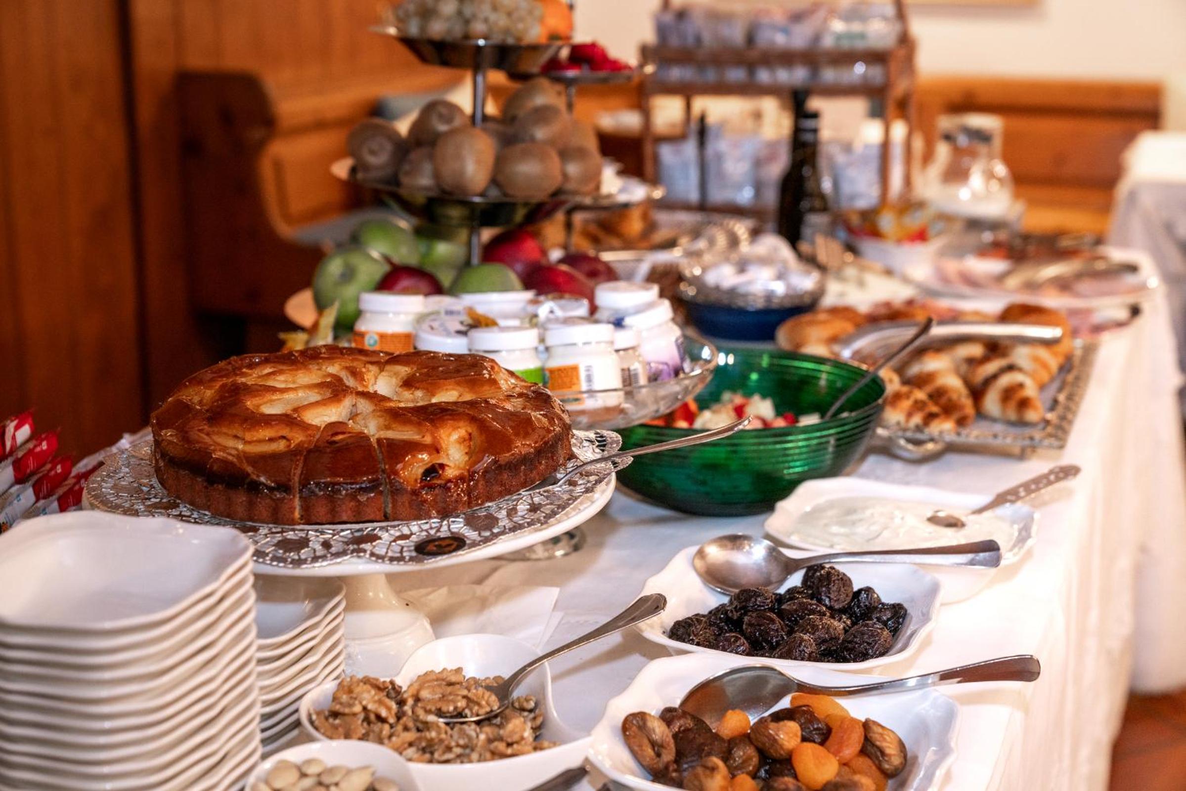 Ambra Cortina Luxury&Fashion Hotel