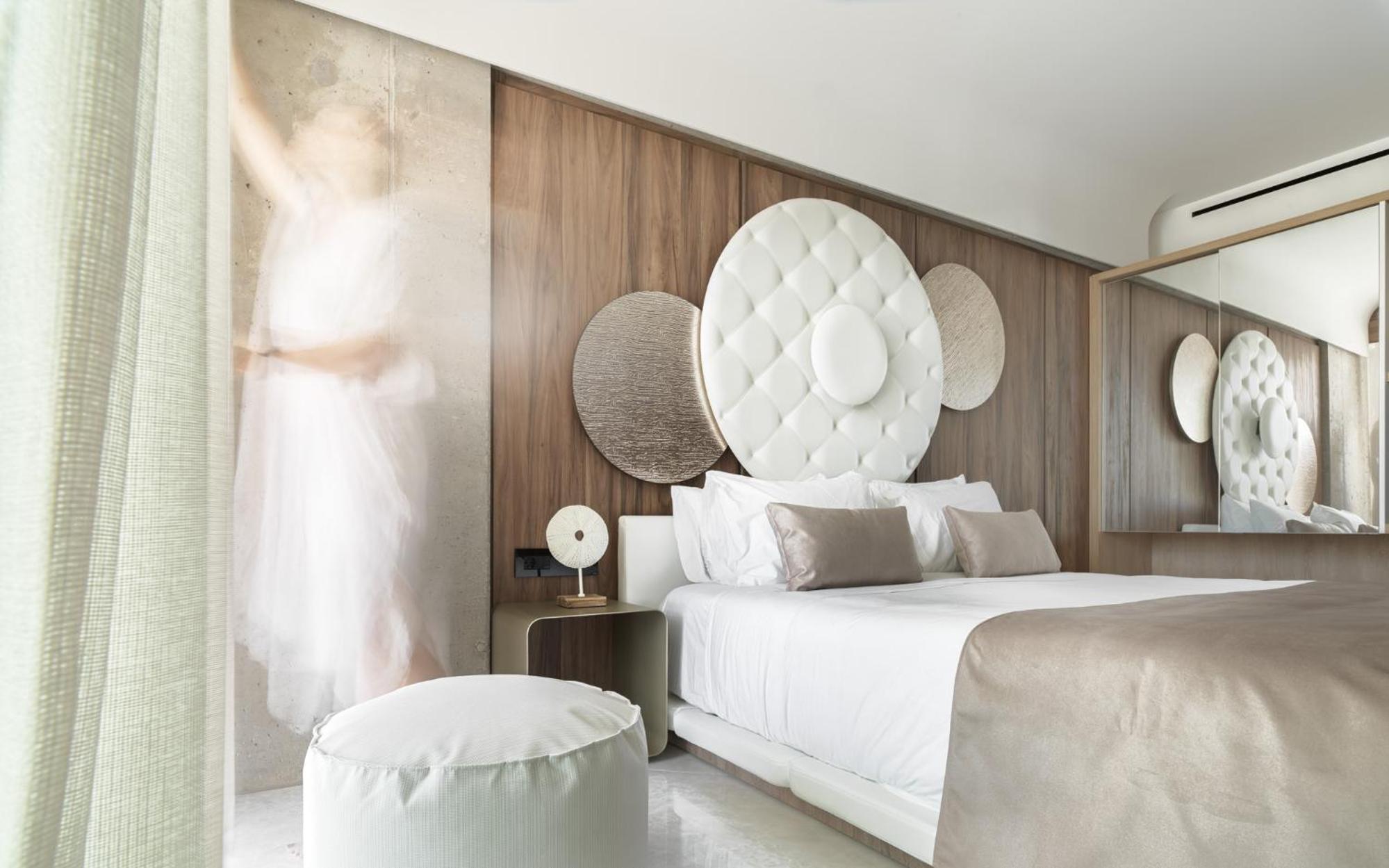 Nautilux Rethymno by Mage Hotels