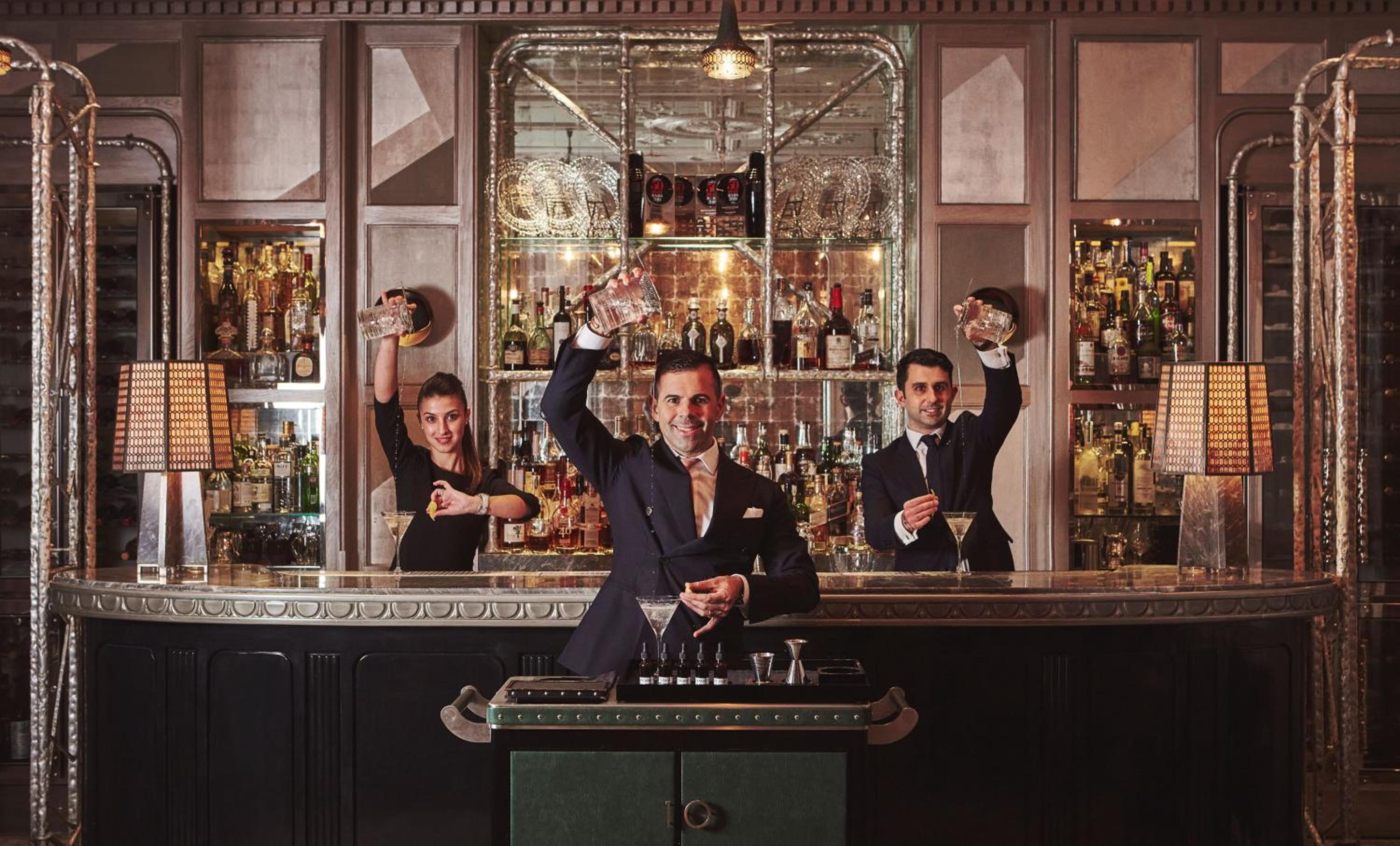 bar