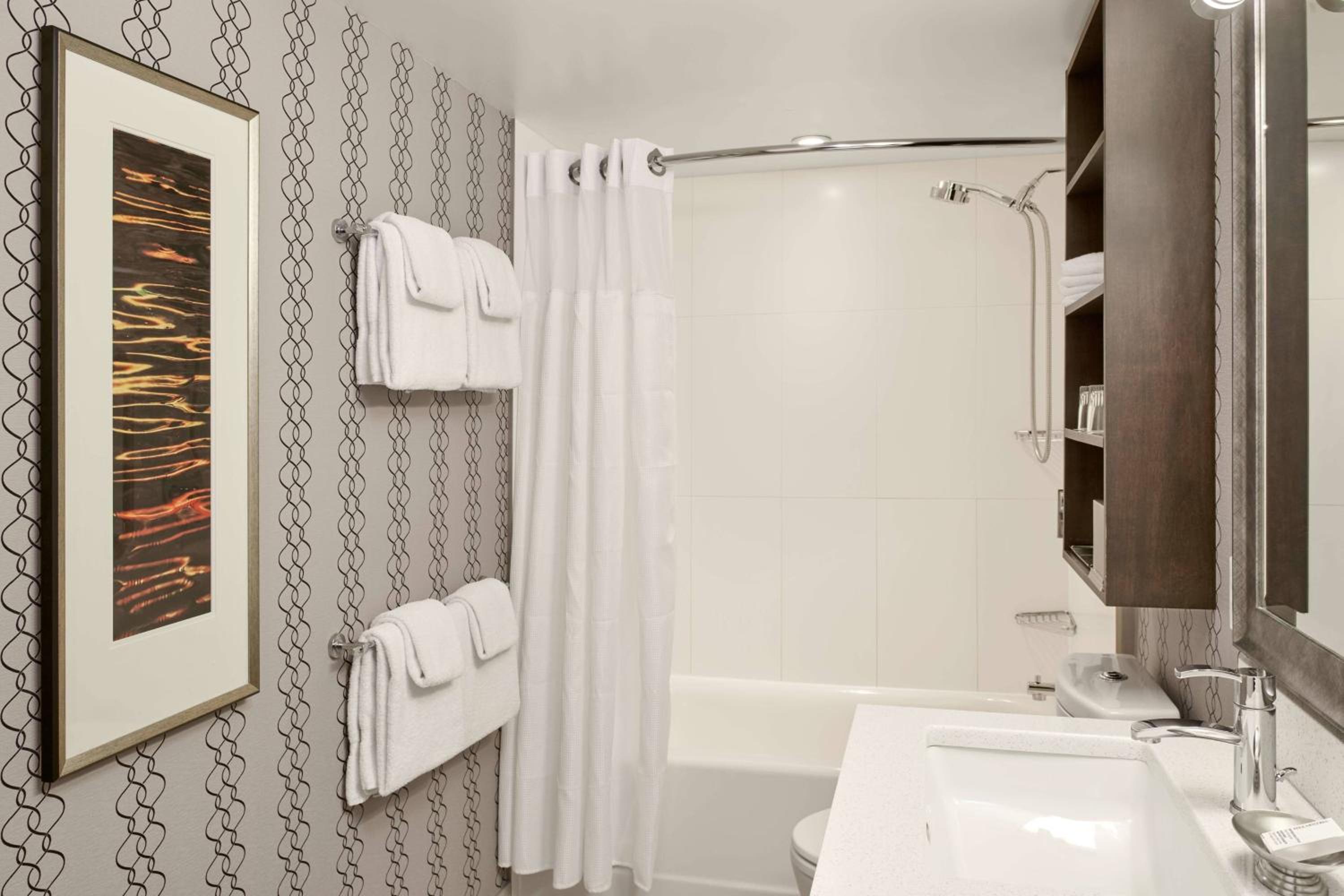 Residence Inn by Marriott Vancouver Downtown