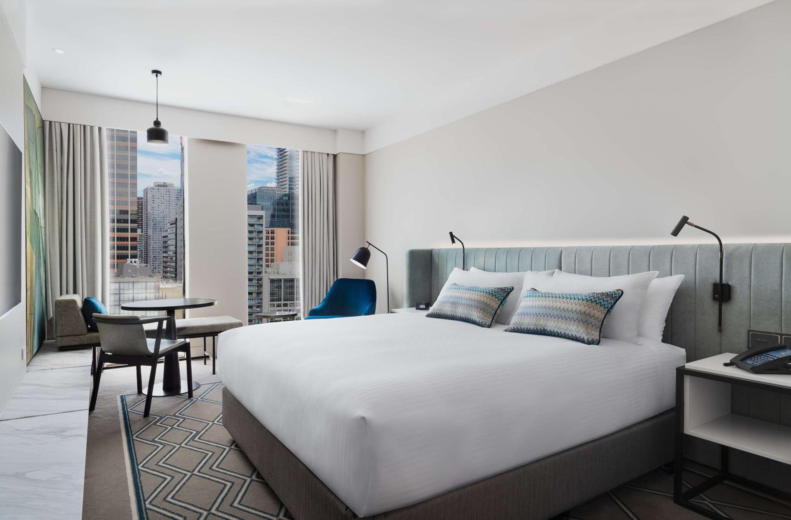 Hilton Melbourne Little Queen Street