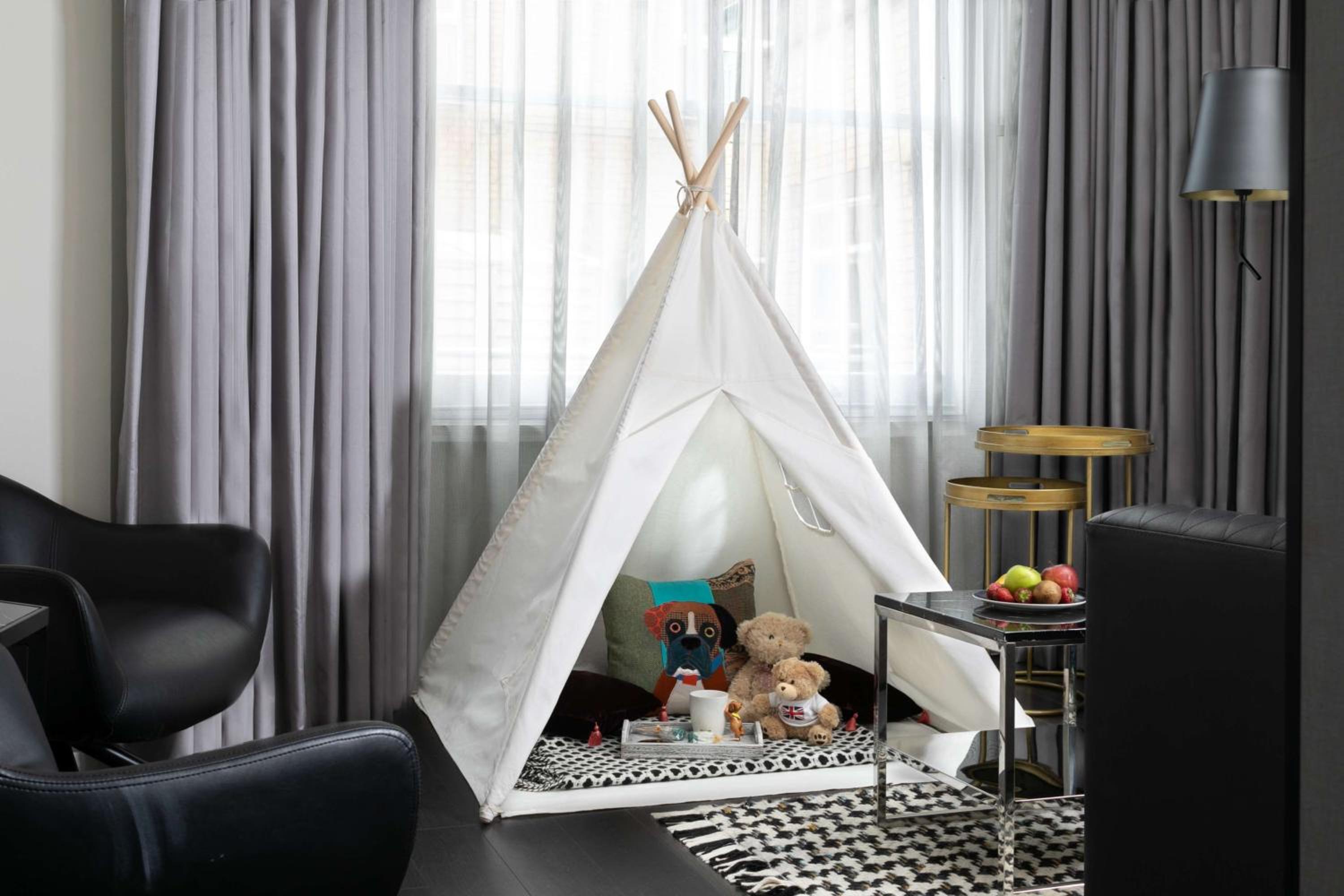 Holmes Hotel London
