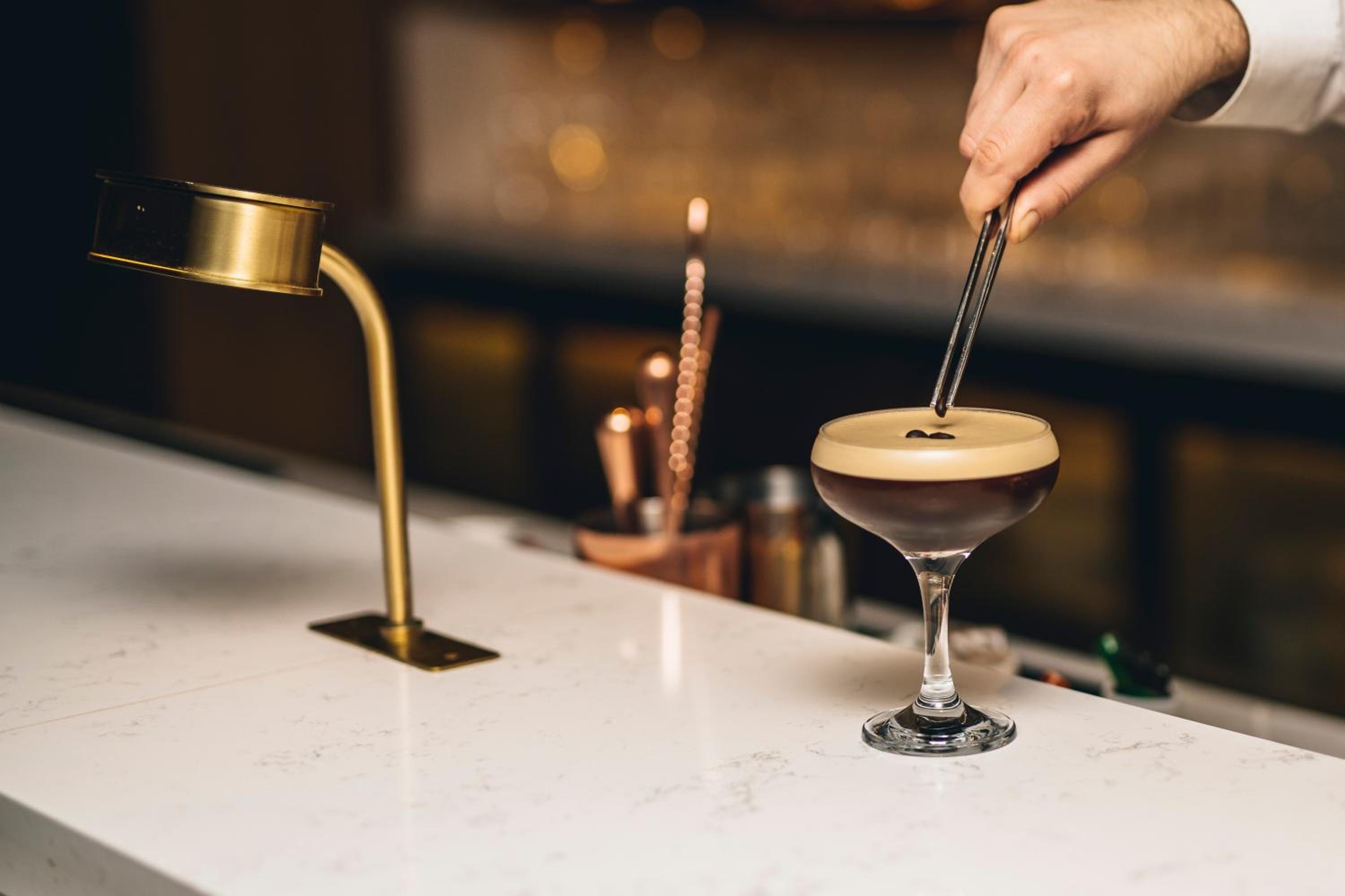 bar
