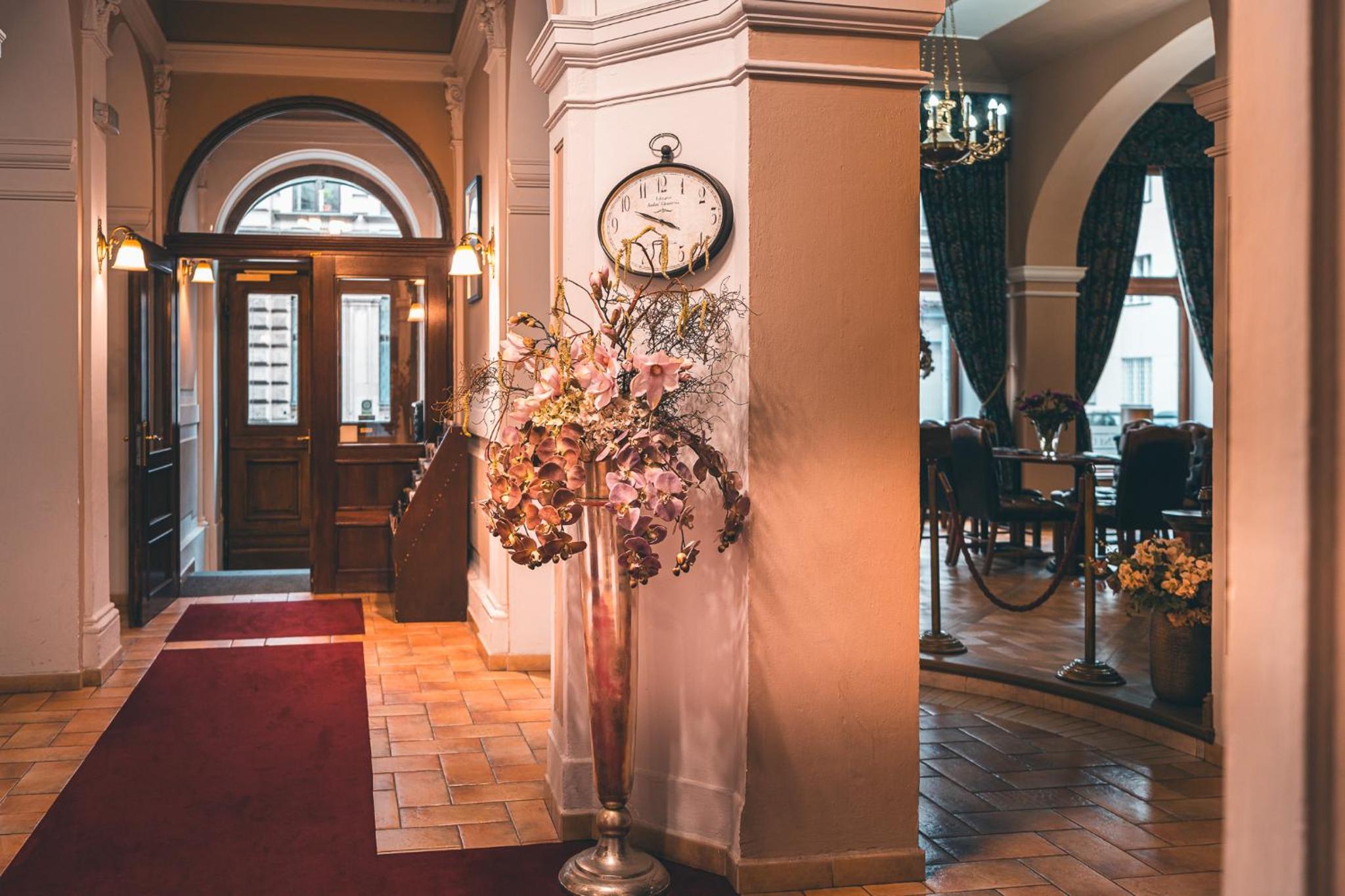 Hotel Julian