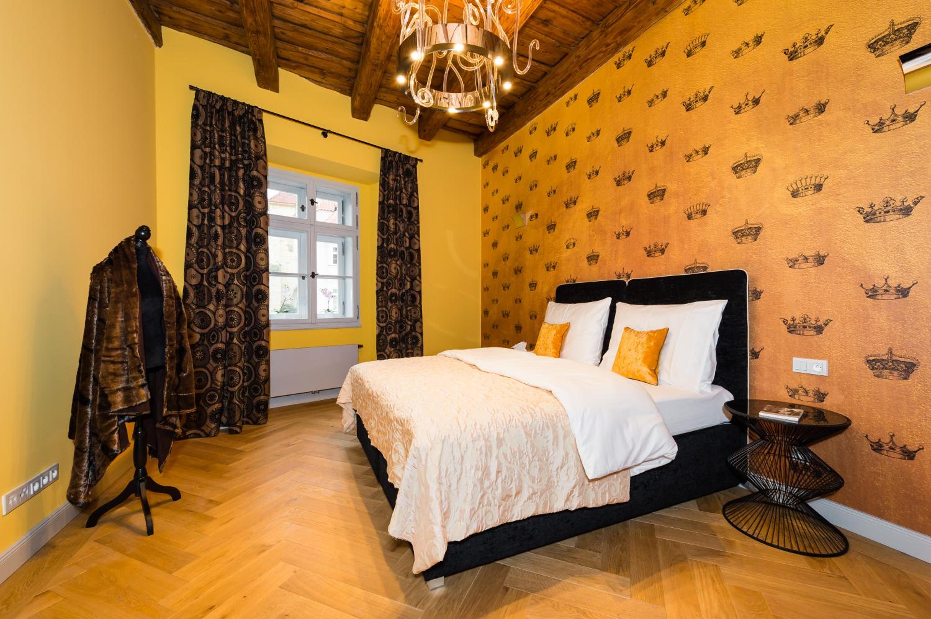 Old Royal Post Boutique Hotel & Premium Suites