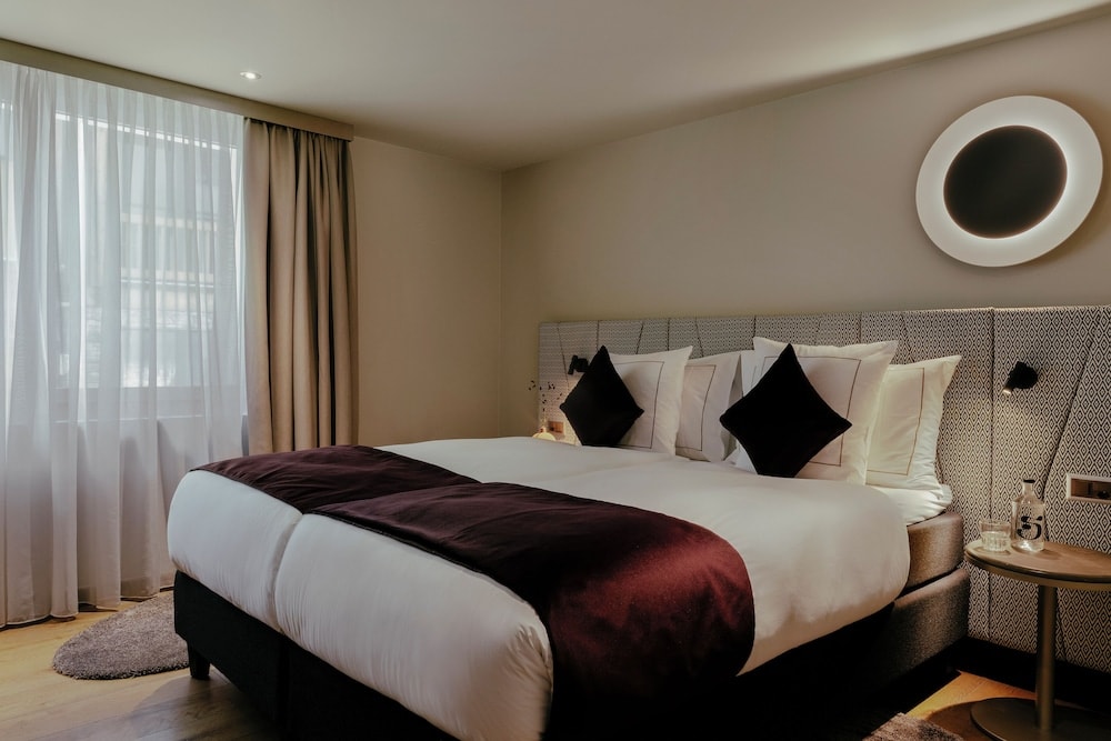 SCHLOSS Zermatt - CBD & Adaptogenic Spa and Sport Hotel