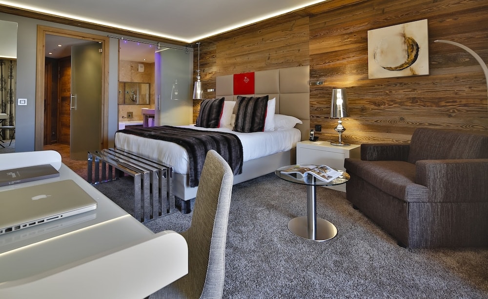 Hôtel Koh-I Nor by Les Etincelles