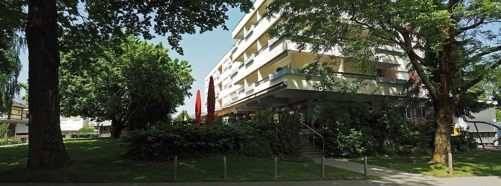 Hotel Holiday