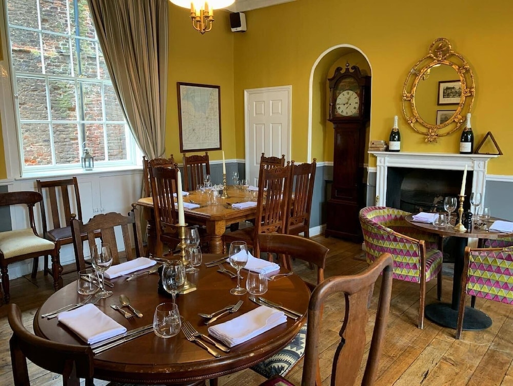 The Bank House