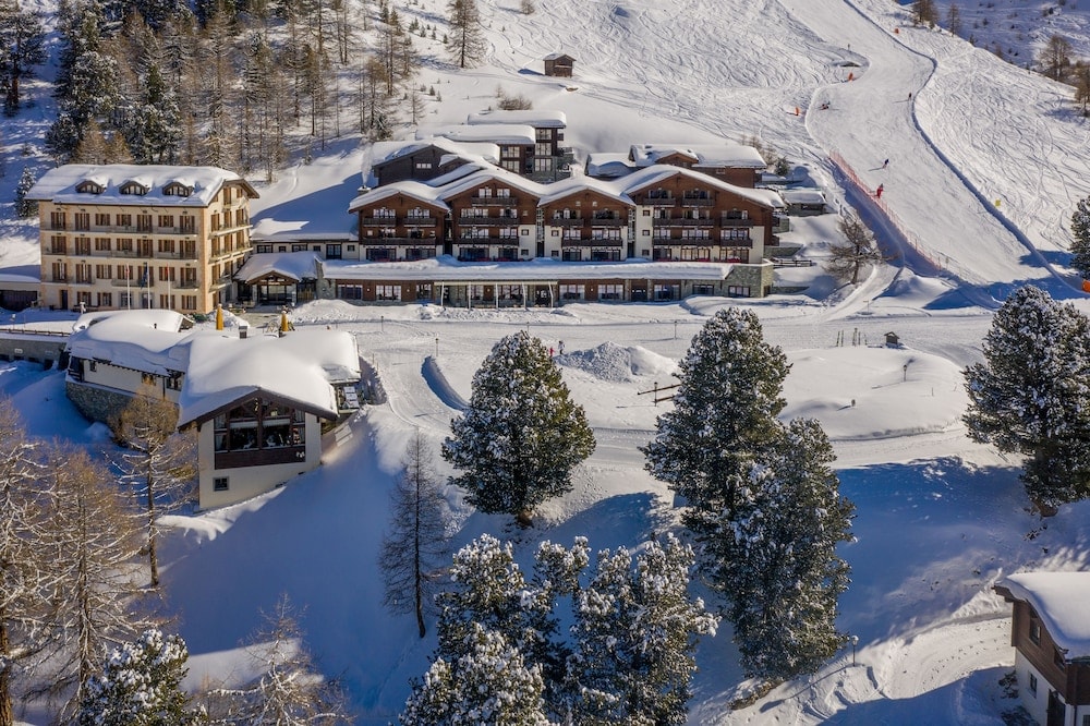 Riffelalp Resort 2222m