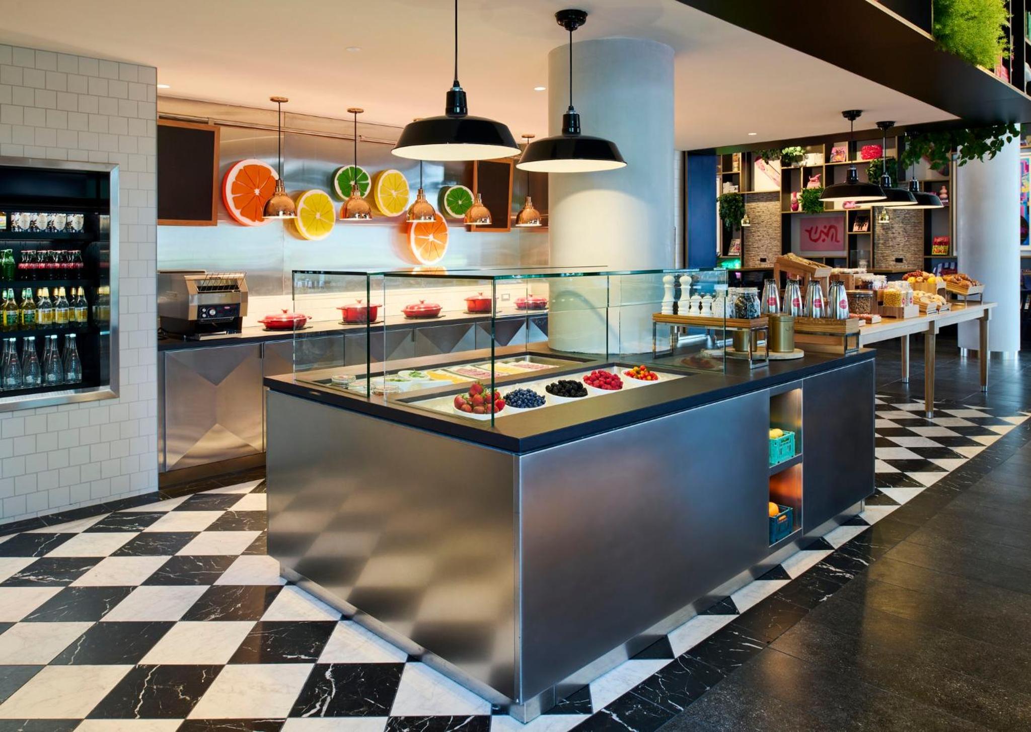citizenM Boston Back Bay