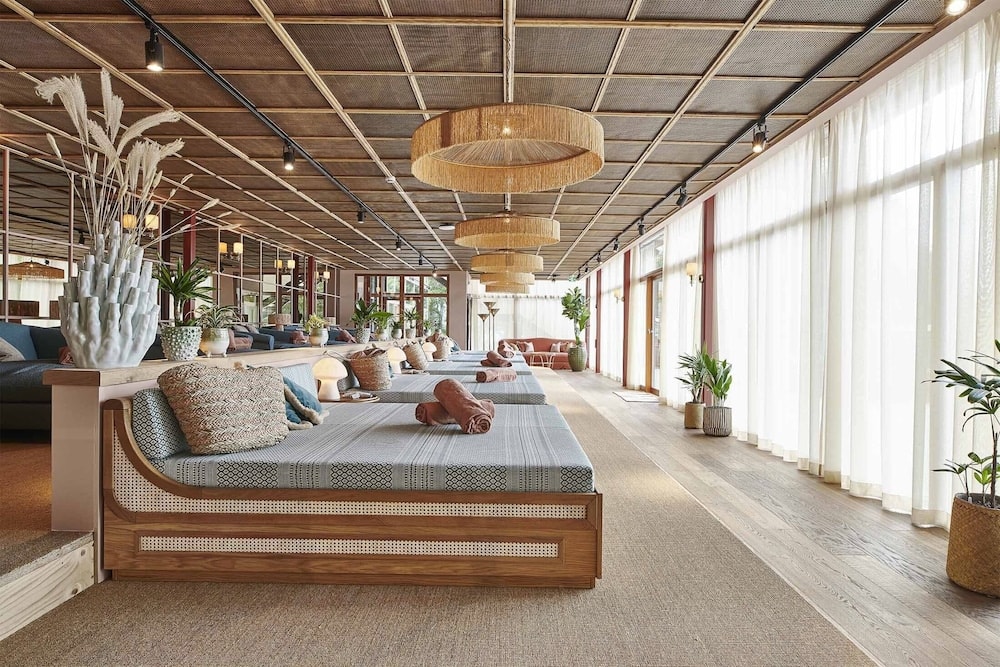 Ellery Beach House